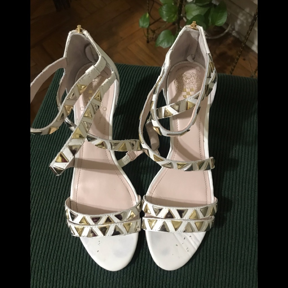 Vince Camuto Sandals